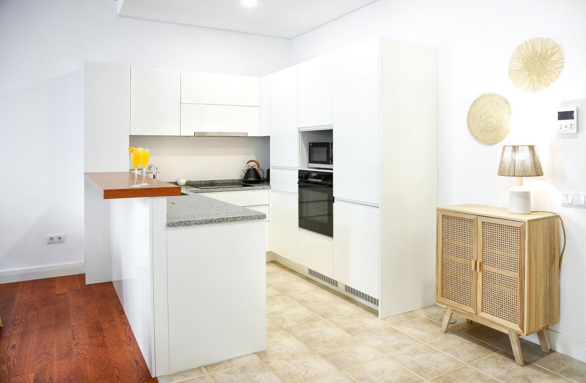 Beach Waves Apartment Faro Ngoại thất bức ảnh